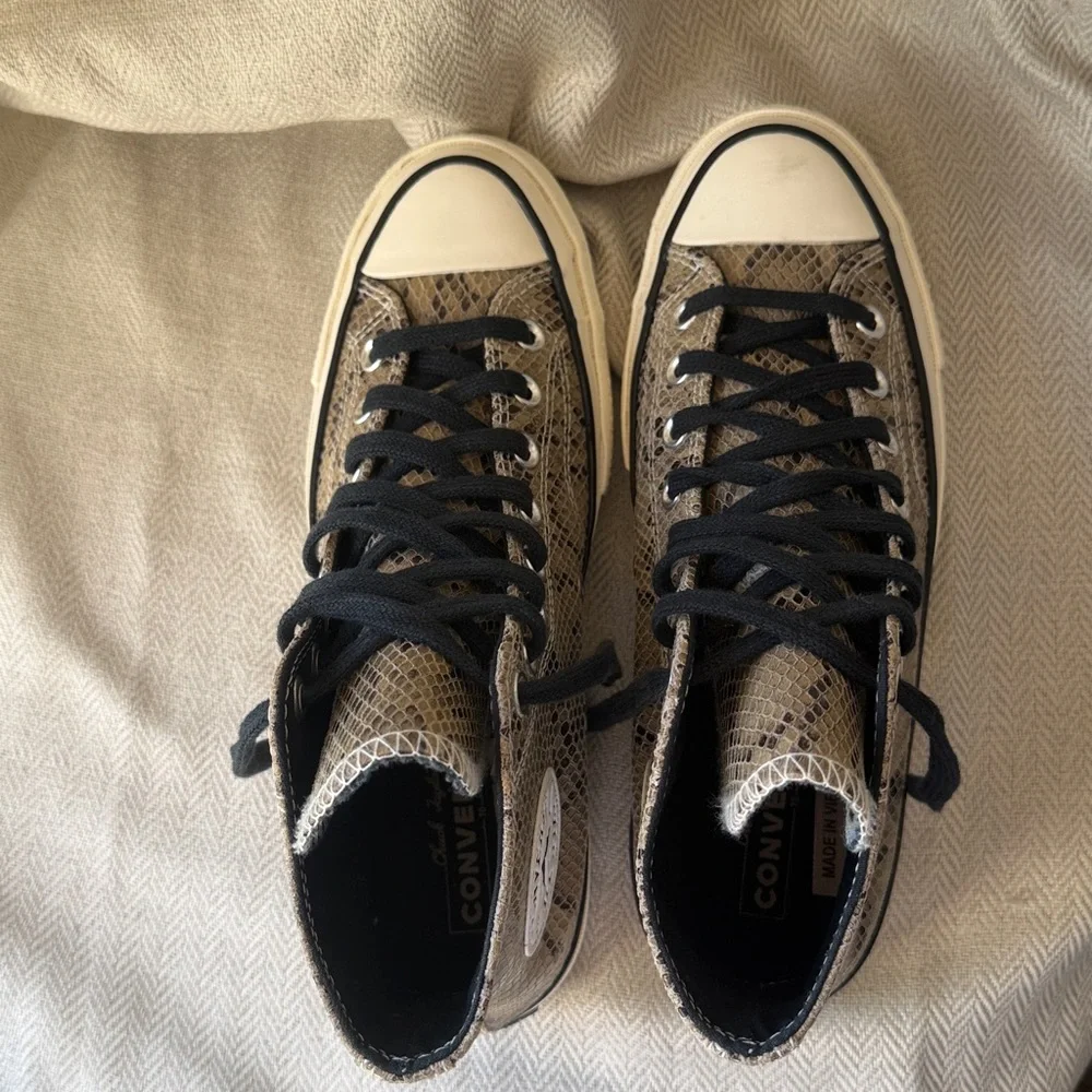 Converse High Top Snake Print Sneakers in Beige and Black - Picture 5 of 7